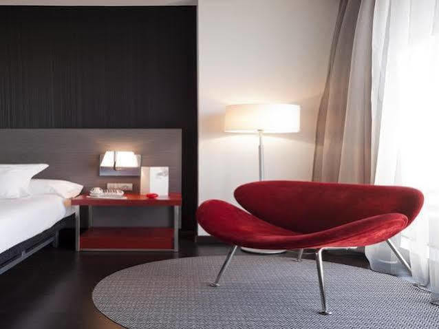 Confortel Atrium Hotel 4*