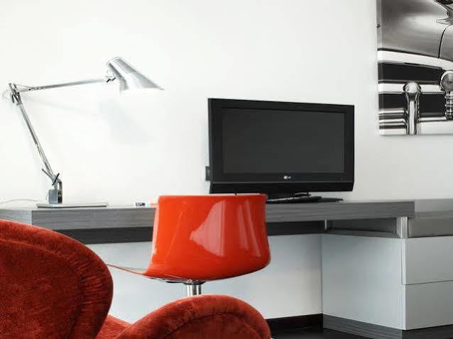 Confortel Atrium 4*