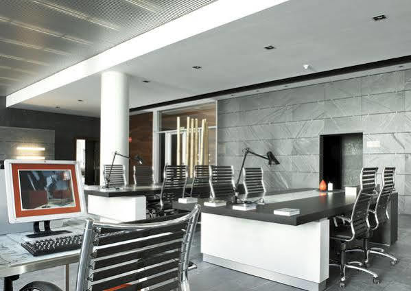 Confortel Atrium Hotel