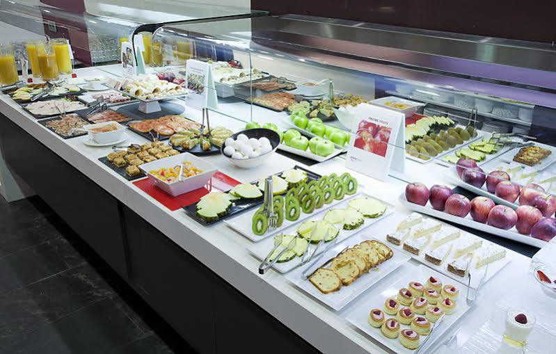 Confortel Atrium Hotel