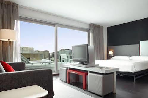Confortel Atrium Hotel 4*