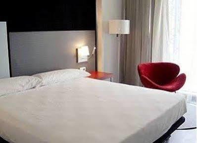 Confortel Atrium Hotel 4*