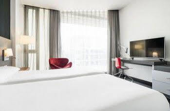 Confortel Atrium Hotel 4*