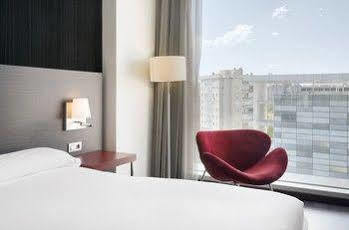 Confortel Atrium 4*